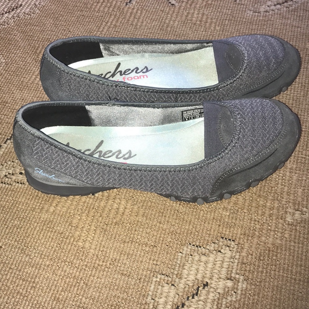 Sketchers Memory Foam Size 8